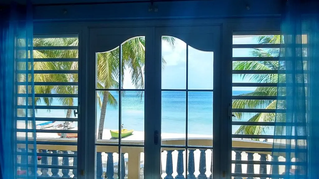 Rompeolas Beach House Hotel Aguadilla 0*,