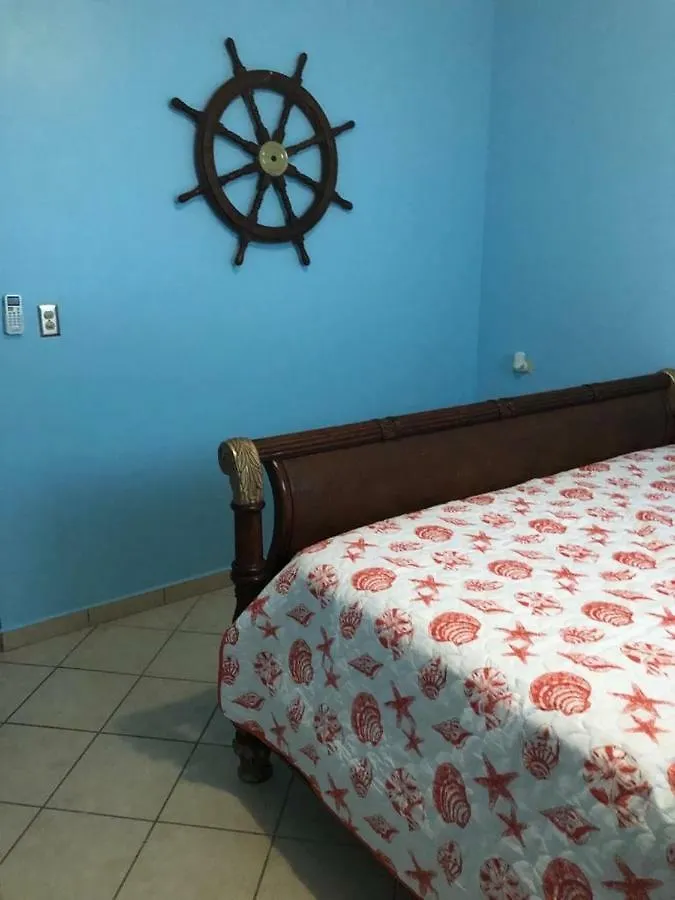 Rompeolas Beach House Hotel Aguadilla Apartment